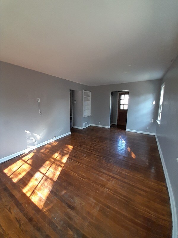 Foto del edificio - 780 E 256th St