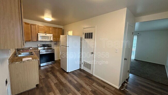 Foto del edificio - 1920 W 4975 S