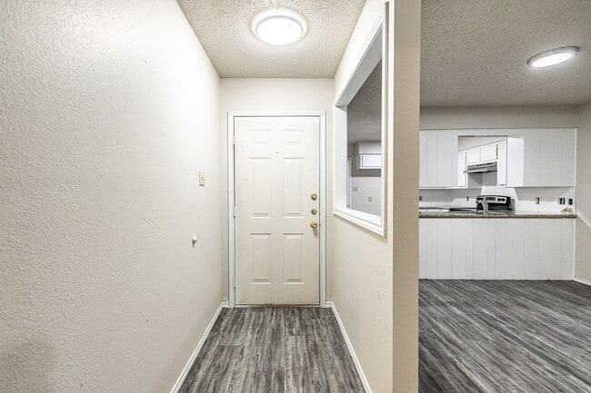 Building Photo - 17 Wagnon Dr