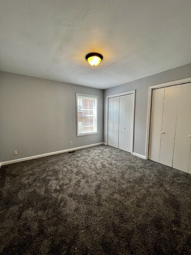 Foto del edificio - 374 JACK MILLER BLVD UNIT A