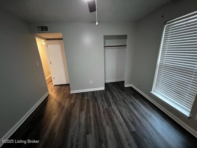 Foto del edificio - 5505 Baywood Dr