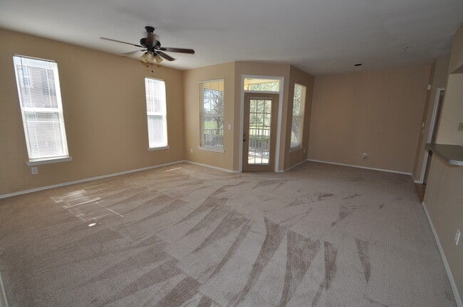 Building Photo - LONGWOOD: Gated Sabal Point Community- 2nd...