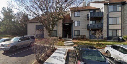 Building Photo - 4403 Aberdeen Dr