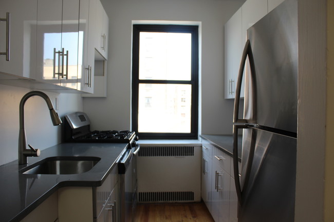 Foto del edificio - 888 Grand Concourse