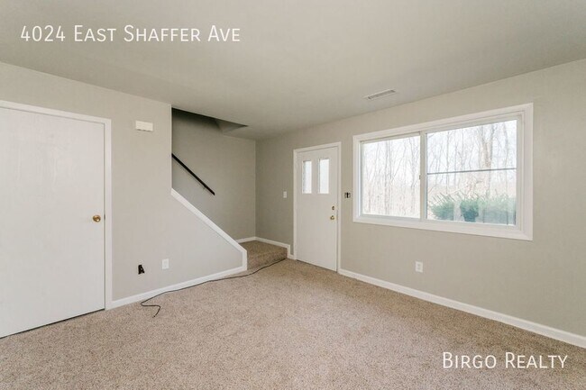 Building Photo - $300 Security deposit and Free November Re...