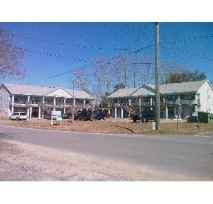 Primary Photo - 1323 Greendale Ave