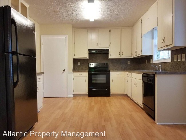 Building Photo - 337 Kings Hill Ct
