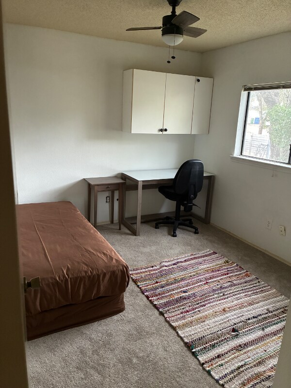 Foto del edificio - 903 Sweetwater River Dr