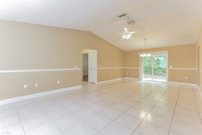 Building Photo - 3 br, 2 bath House - 1819 E Glancy Dr