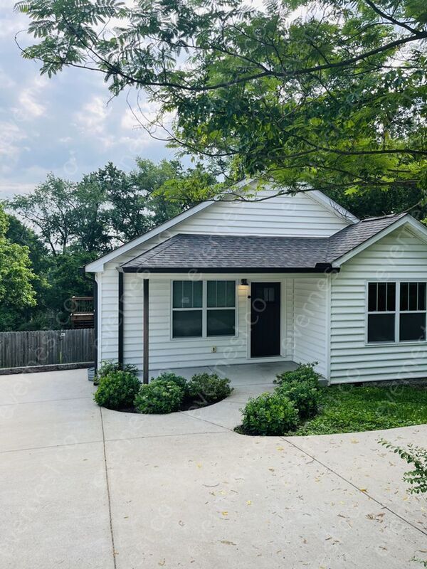 Building Photo - 2626 Ennis Rd