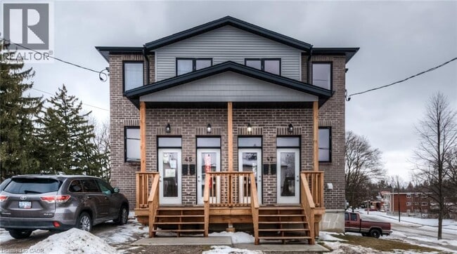 Building Photo - 45 Heiman St