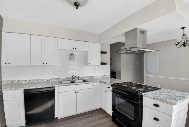 Foto del edificio - 3BR House in Jacksonville