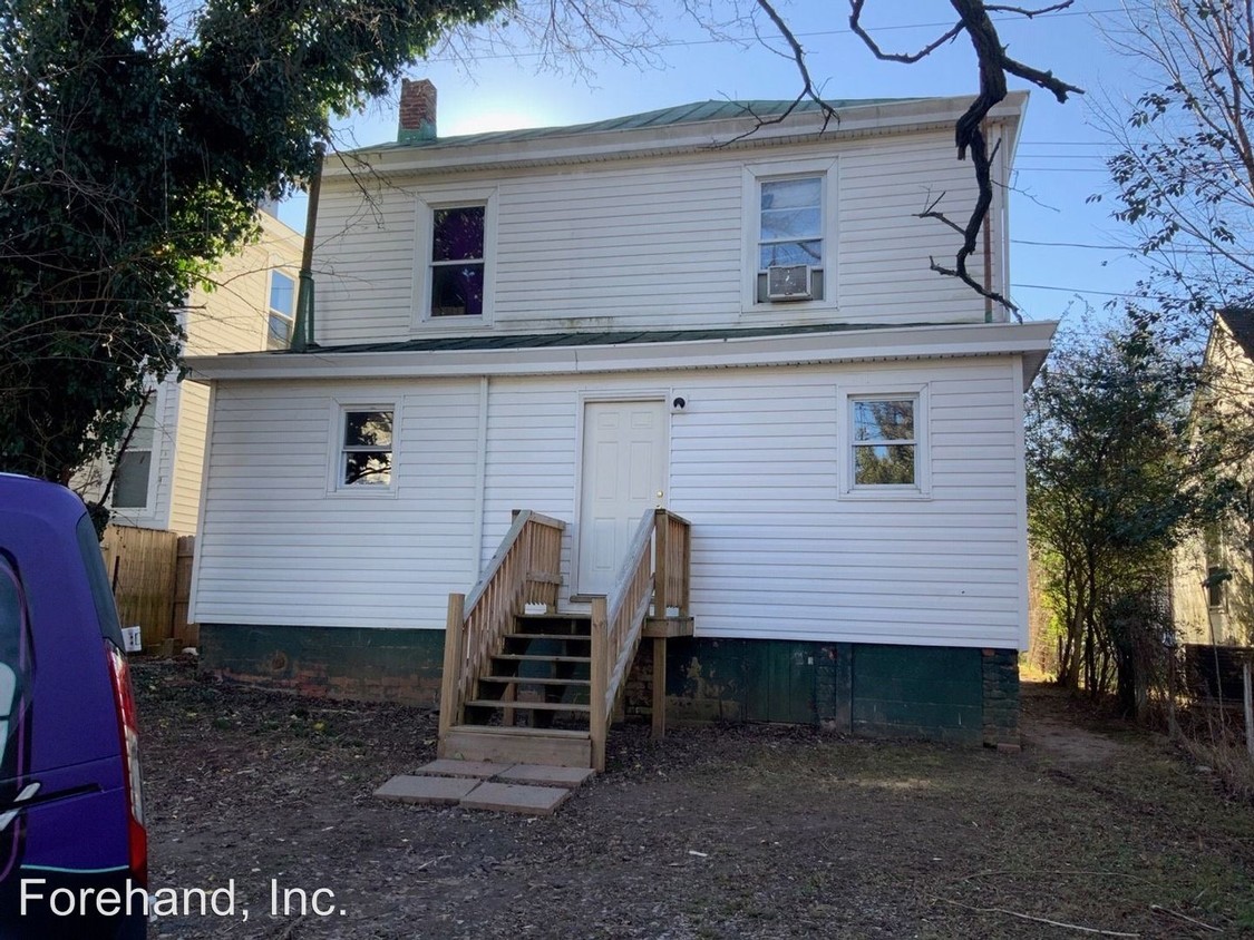 Primary Photo - 2916 Langhorne Rd