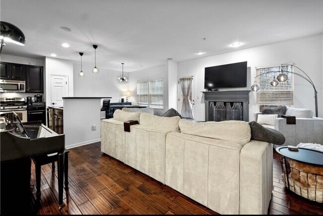 Foto del edificio - 294 Maple Ridge Dr