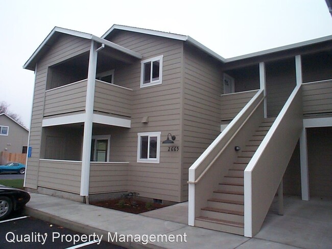 Building Photo - 2665 Paloma Ave