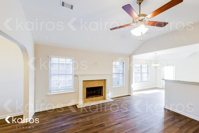 Foto del edificio - 115 Dawson's Mill Drive