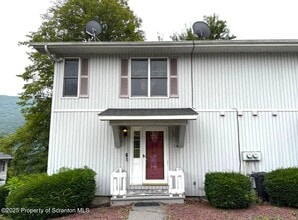 Building Photo - 14 Abington Gardens Dr