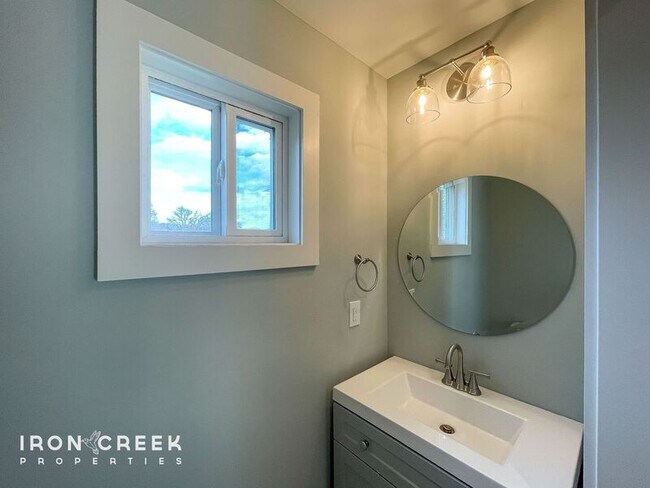 Foto del edificio - 79 E Cascade St