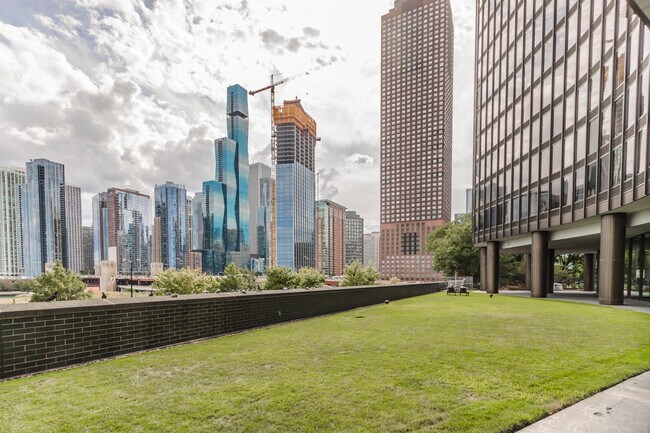 Foto del edificio - 505 N Lake Shore Dr