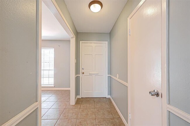 Foto del edificio - 7407 Beechnut St