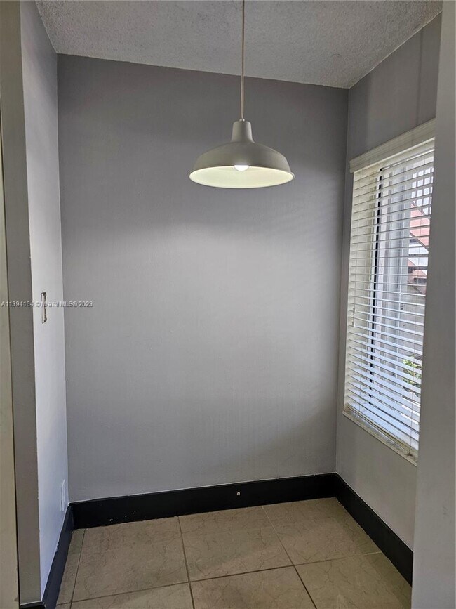 Foto del edificio - 13904 SW 91st Terrace
