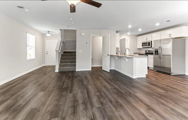 Building Photo - 104 Monarchos St