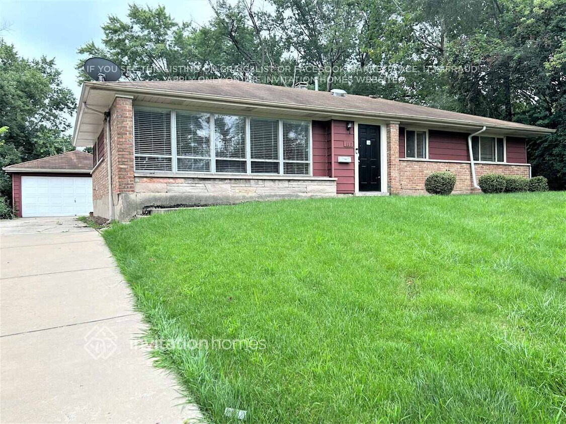 Foto principal - 113 Nashua St