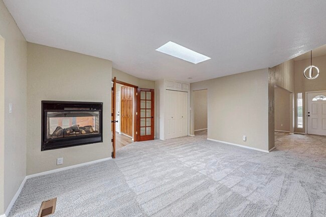 Foto del edificio - 713 Rio Arriba Ave SE