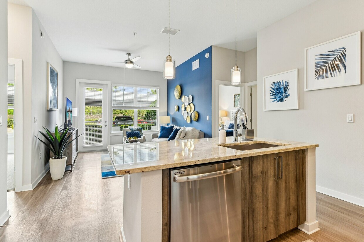 Overture Phillips 55+ Active Adult 6410 Sand Lake