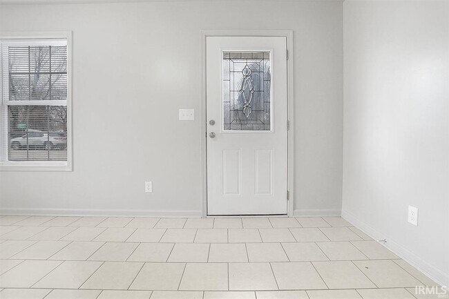 Foto del edificio - 2200 S Spring St