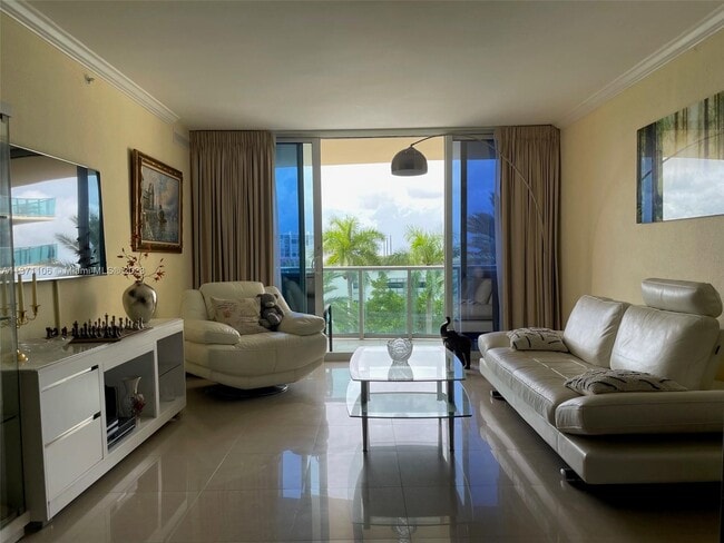 Building Photo - 2501 S Ocean Dr