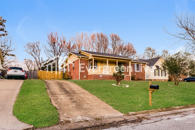 Foto del edificio - 1107 Highland St