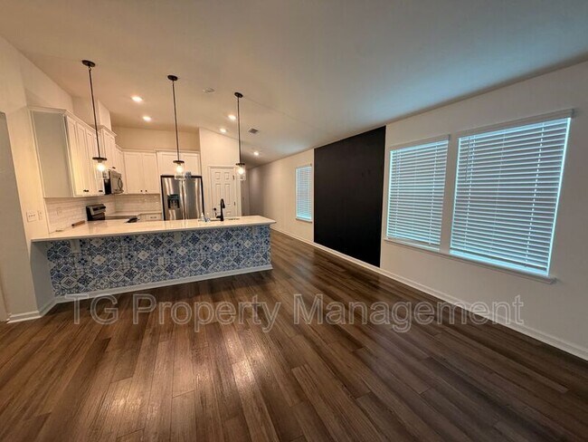 Building Photo - 59 Bluejack Ln