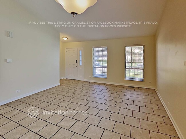Building Photo - 671 Dover Dr