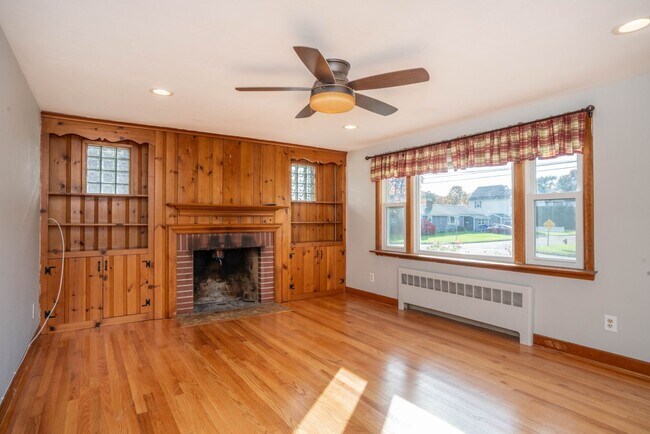 Building Photo - The Westgate Ranch