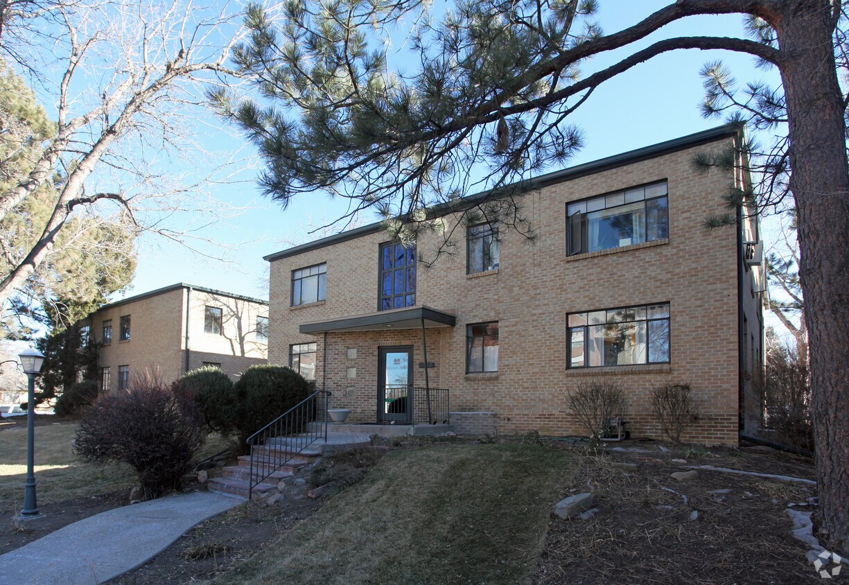 Primary Photo - Elizabeth Arms Apartments