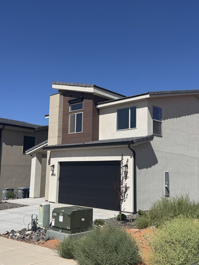Building Photo - 2838 W 500 N