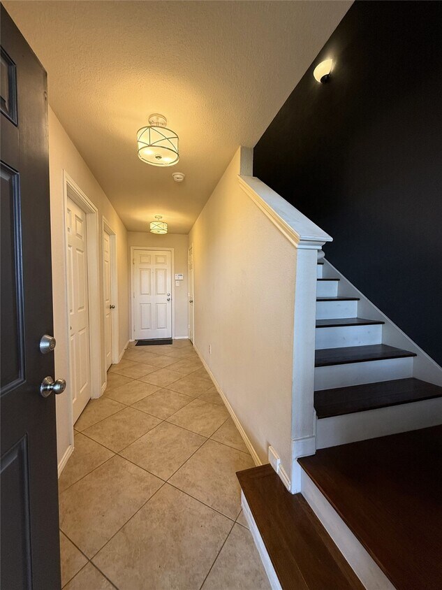 Foto principal - 1410 Ennis St