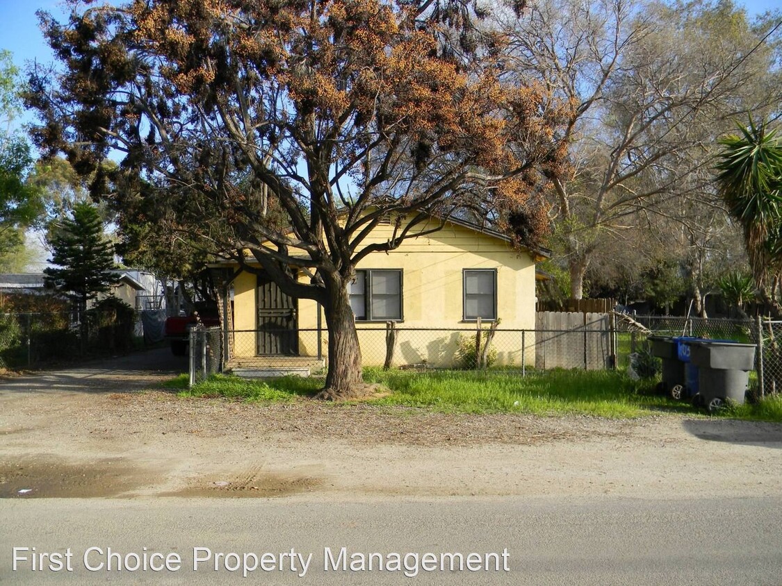 Primary Photo - 11018 Bushnell Ave