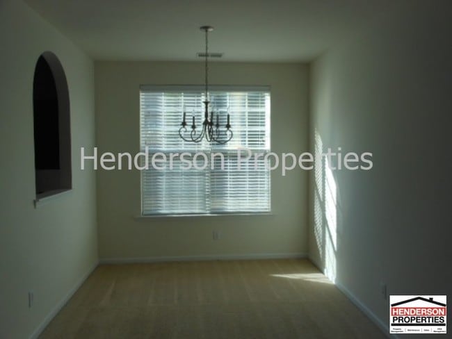 Building Photo - 4268 Glenlea Commons Dr