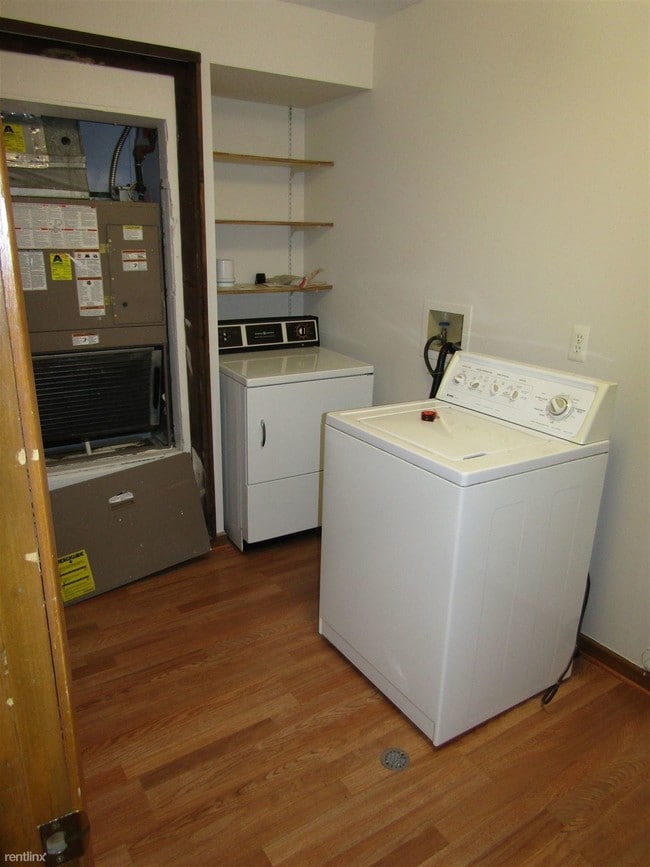 Building Photo - 1 br, 1 bath Condo - Jade Forest Condominiums