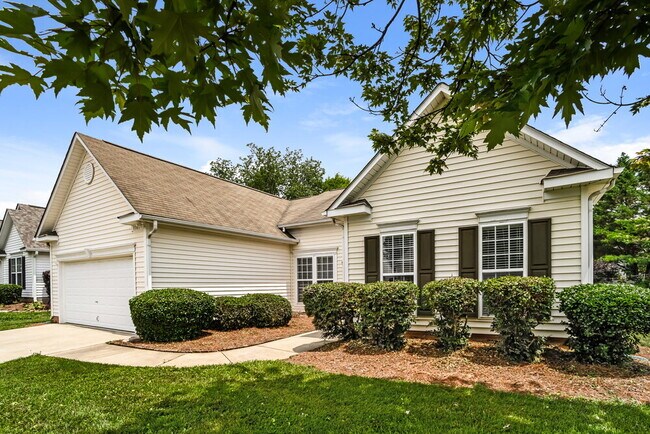 Foto del edificio - 1109 Warren Red Way