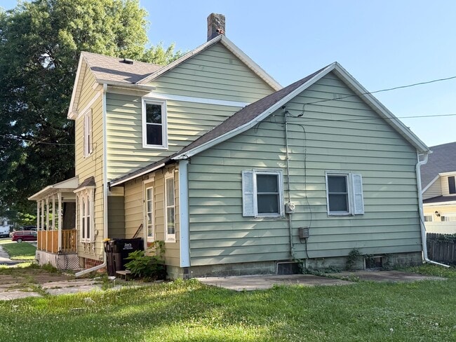 Building Photo - Residential Home for Rent