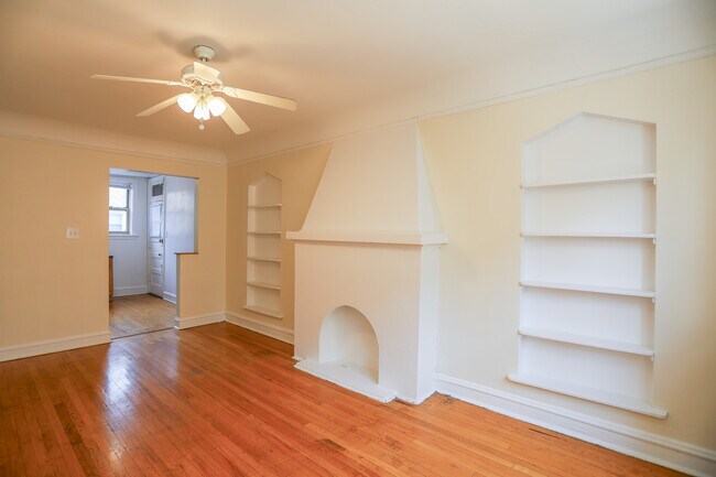 Foto del edificio - 2234 W Farwell Ave