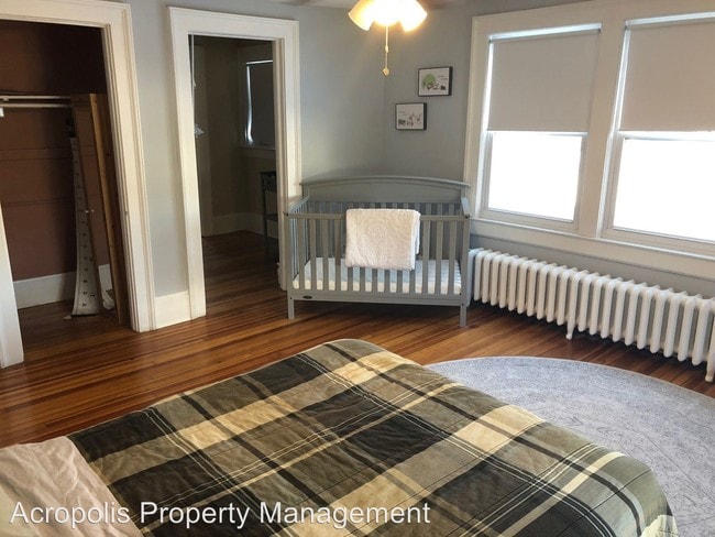 Building Photo - 6 br, 4 bath House - 209 N Orchard Rd