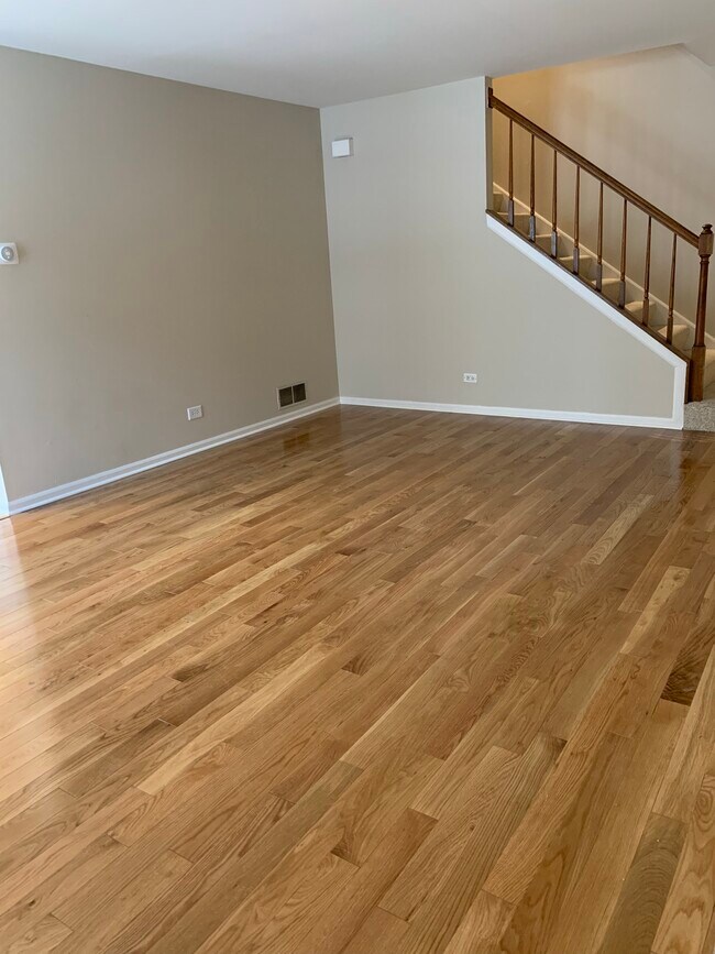 Livingroom - new hardwood floors in 2020 - 365 Birchwood Ct