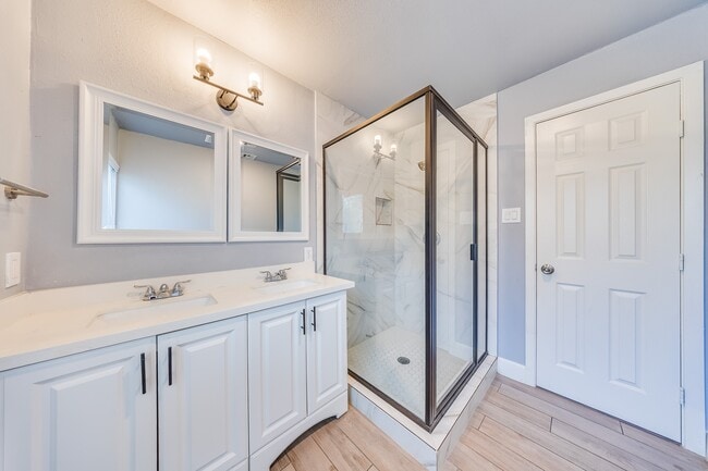 Foto del edificio - 4523 Keystone St