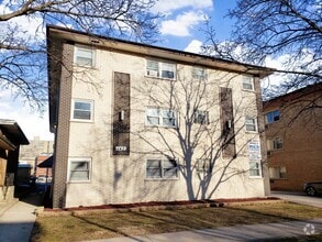 Building Photo - 142 Elgin Ave