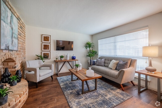 Interior Photo - The Reserve at White Oak