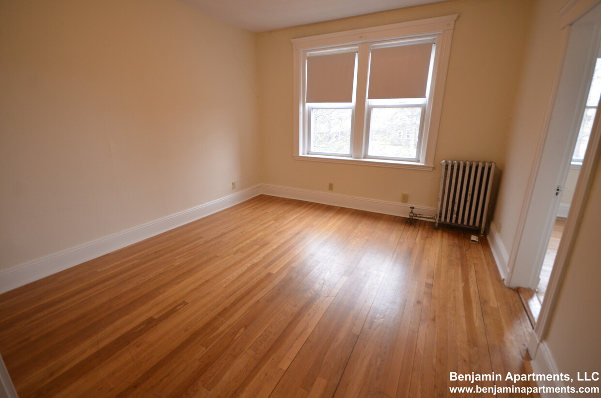 Primary Photo - 9A Egremont Rd